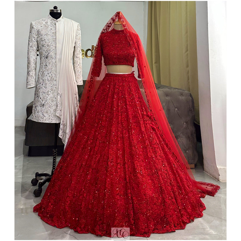 RED & WHITE BRIDE & GROOM SET – Ricco India