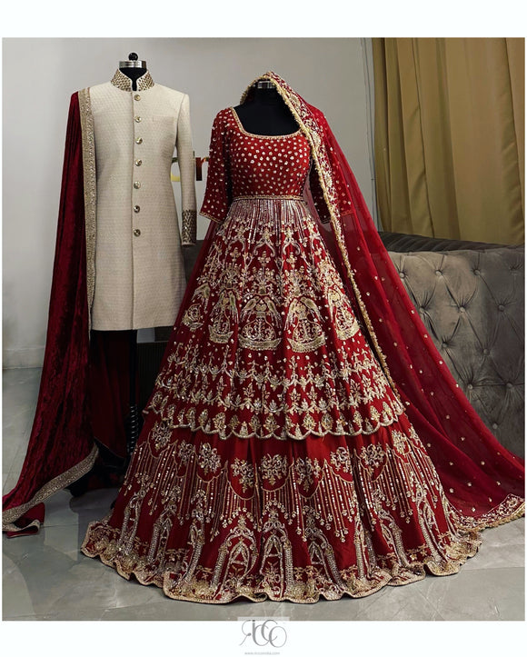 BRIDE & GROOM OUTIFT