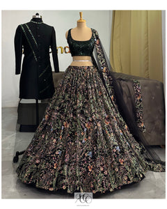 BRIDE & GROOM OUTFIT