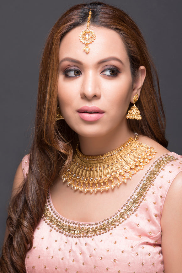 Choker Set With Pearls