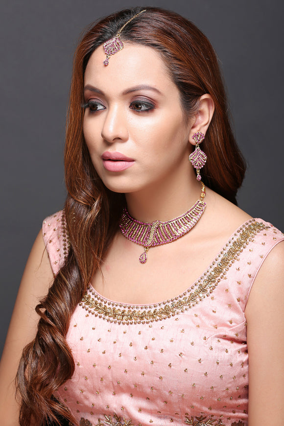 Indo-Western Necklace Set With Pink Stones