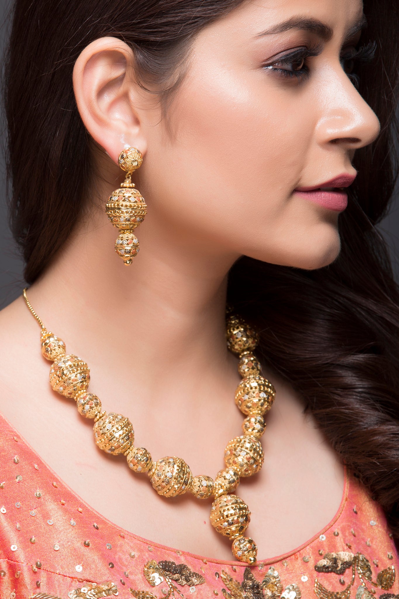 Beads with on sale gold locket