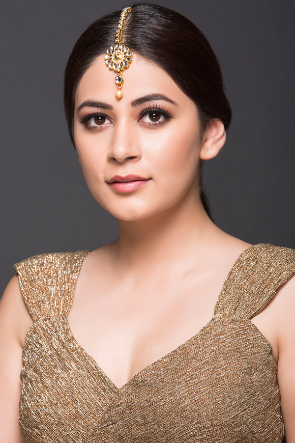 Kundan AD MaangTikka With Coffee Pearl Drop