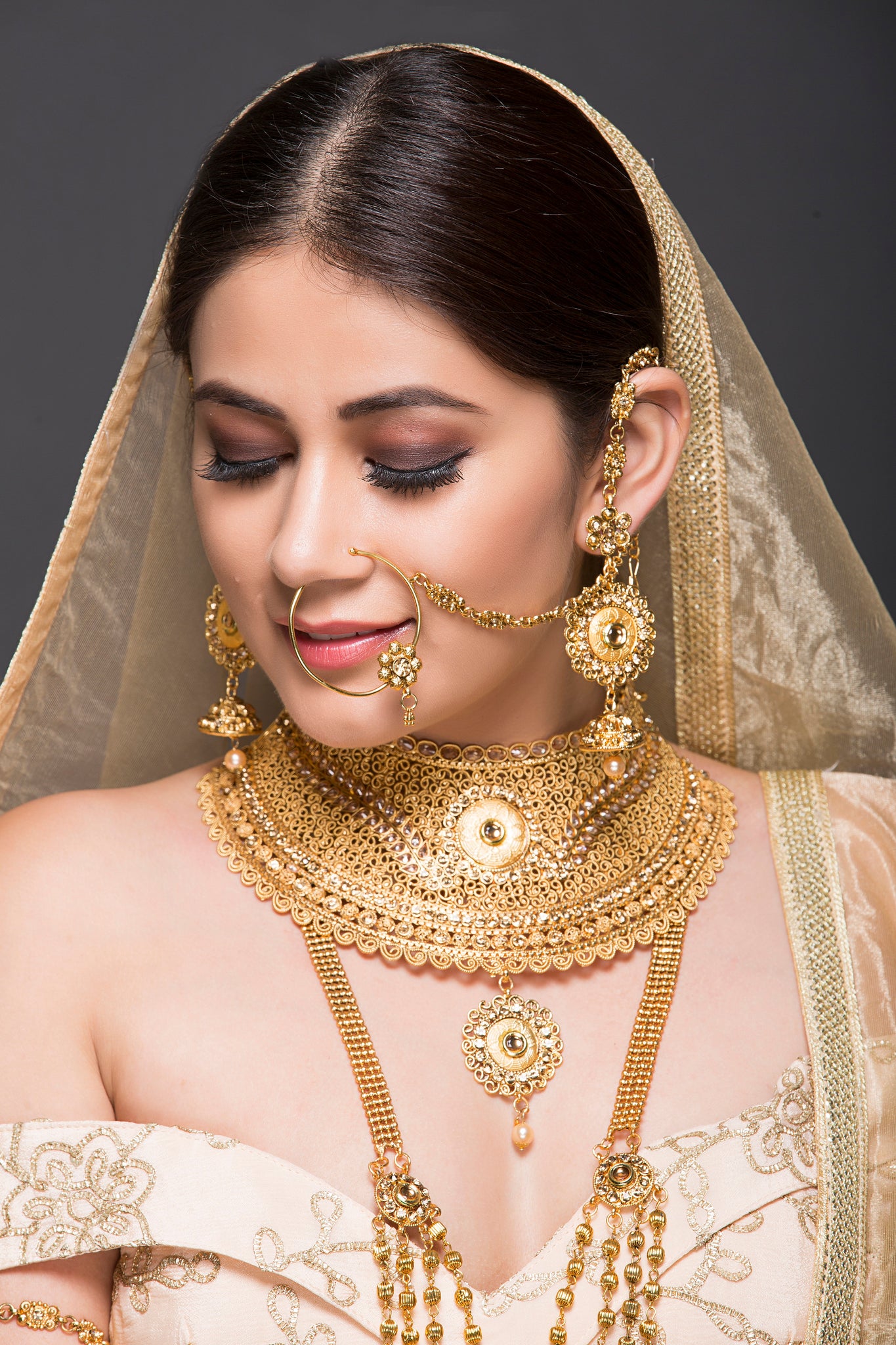 Golden Bridal Set – Ricco India