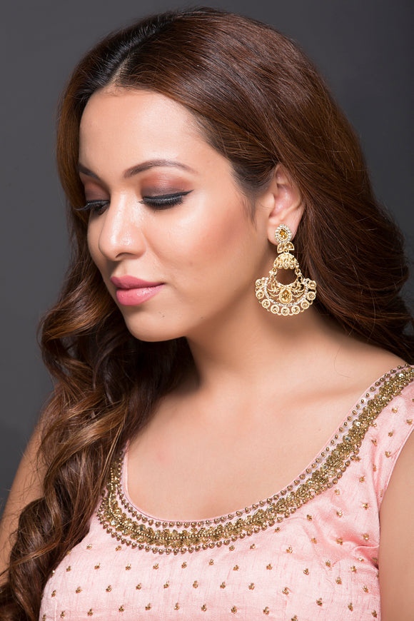 AD & Zinc Earring With Gold Stone