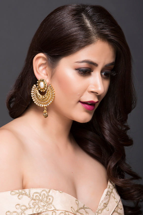 Fashion Chaand-Baali With American Diamonds & Pearls