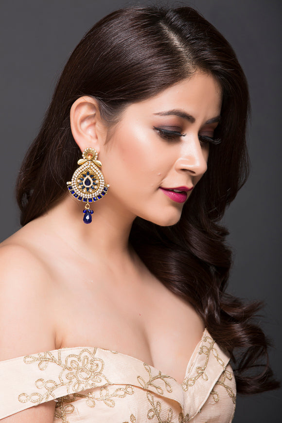 Fashion Earring With Blue Stones & White Pearls