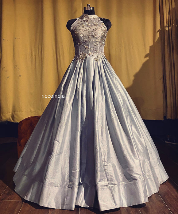 Ball Gown Grey V Neck Long Prom Dresses Tulle Evening Dresses – Pgmdress