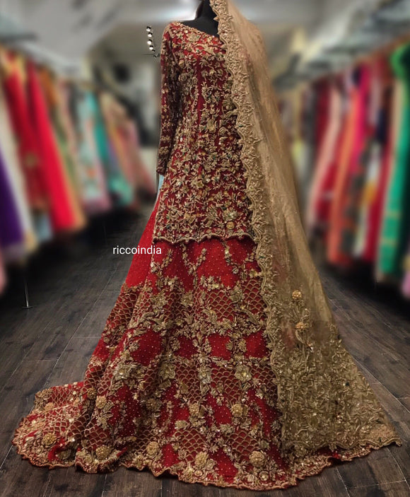 Bridal Hand Work Lehenga Choli, Size : S, M, XL, XXL, Feature : Dry  Cleaning, Elegant Design at Best Price in Surat