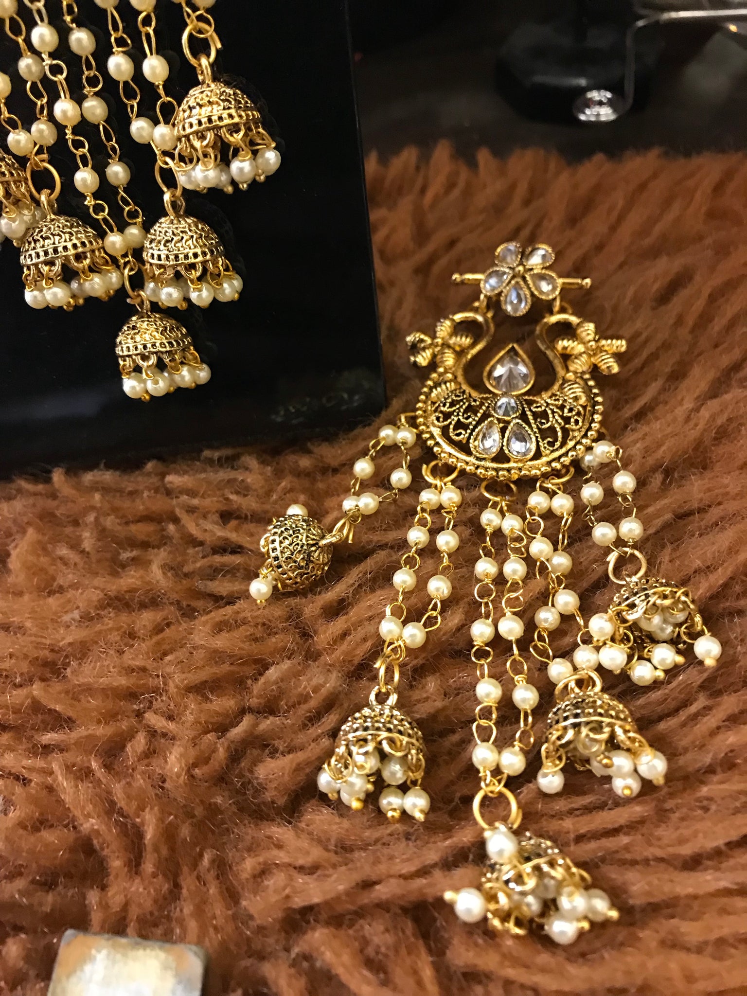 Buy quality 916 GOLD PLAIN GOLD LONG LATKAN EARRING in Ahmedabad